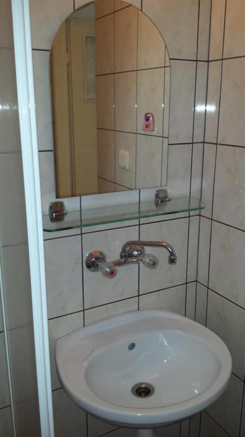 Wynajem Pokoi Hotel Kołobrzeg Eksteriør billede