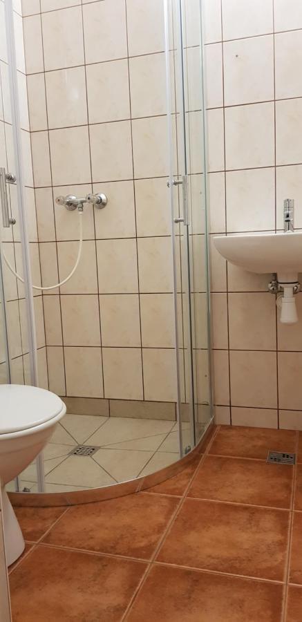 Wynajem Pokoi Hotel Kołobrzeg Eksteriør billede