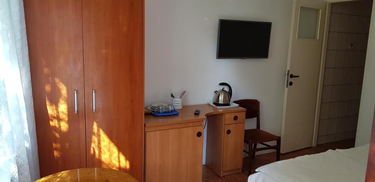 Wynajem Pokoi Hotel Kołobrzeg Eksteriør billede