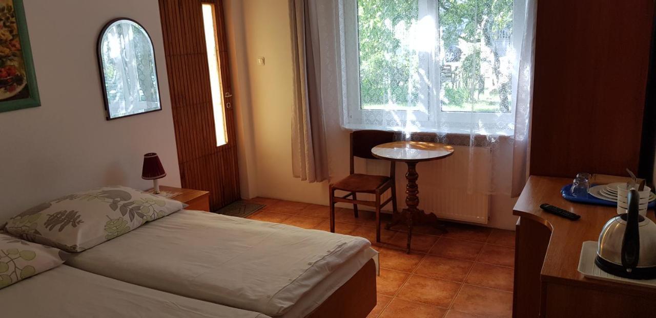Wynajem Pokoi Hotel Kołobrzeg Eksteriør billede