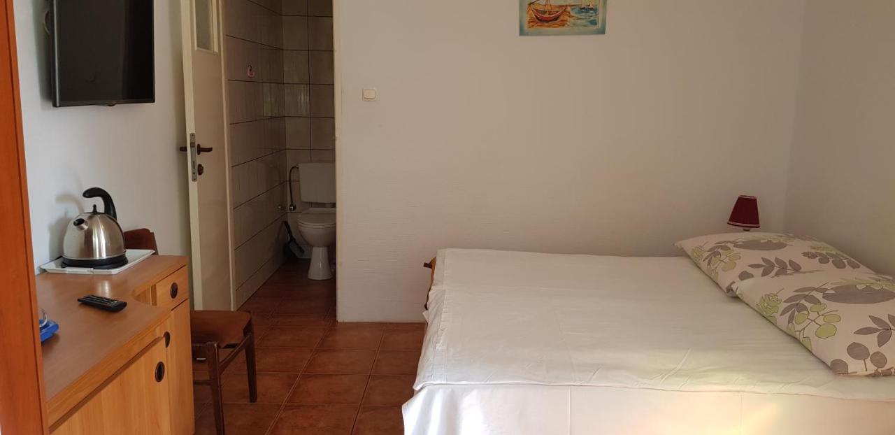 Wynajem Pokoi Hotel Kołobrzeg Eksteriør billede